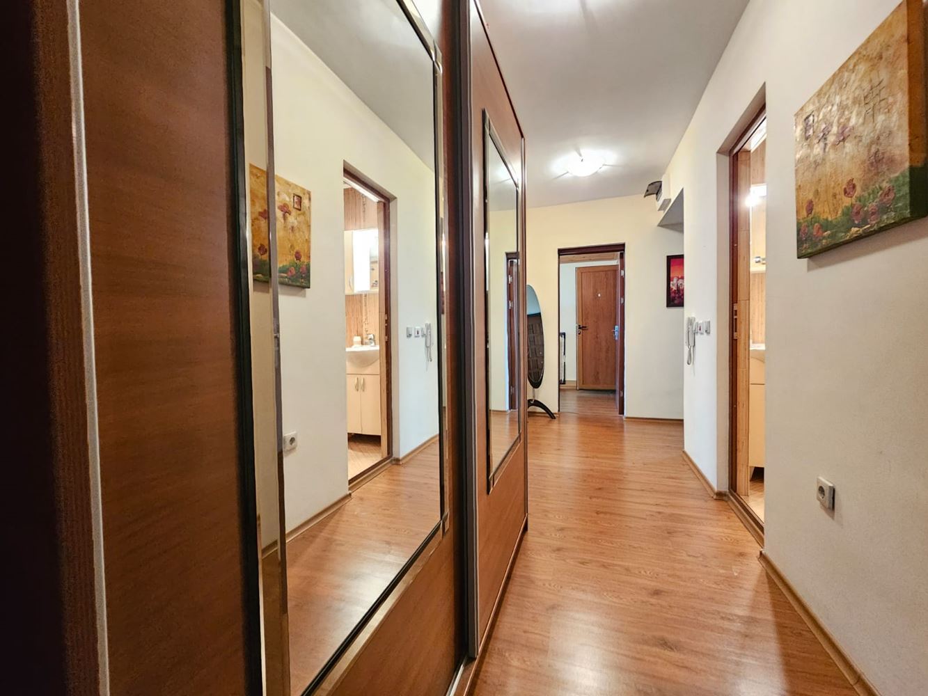 Prostorný apartmán se třemi ložnicemi na první linii moře v Sozopolu s unikátní panoramatickou terasou