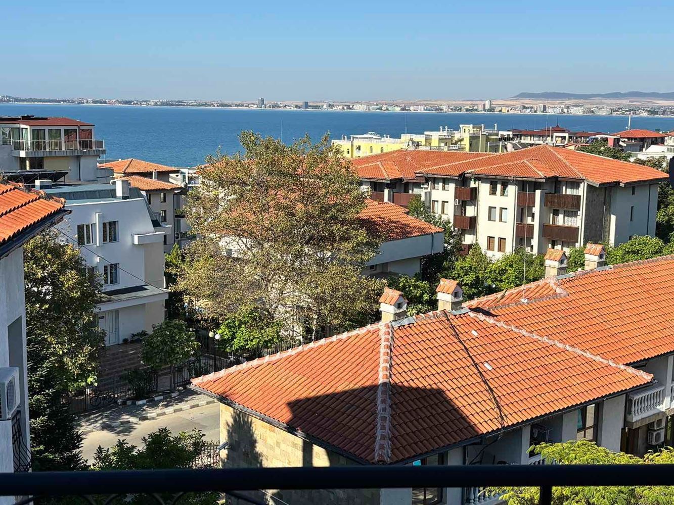 Útulný byt s jednou ložnicí a panoramatickým výhledem na moře ve Sveti Vlas