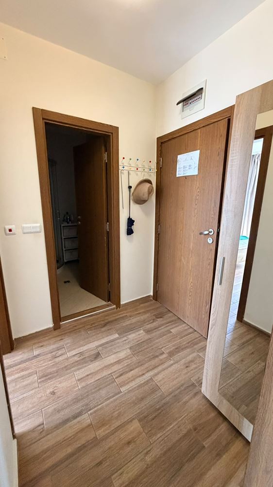 Dvouložnicový apartmán s panoramatickým výhledem, jen krok od moře v Ravdě