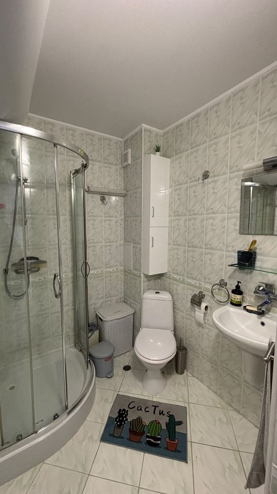 Apartmán s jednou ložnicí s výhledem na moře ve Sveti Vlas – bez poplatku za údržbu, s parkováním, připravený k nastěhování
