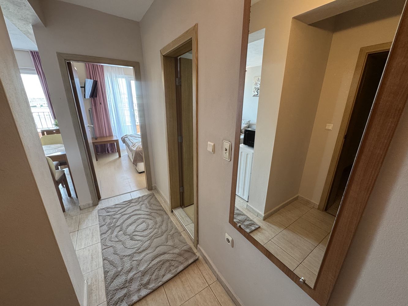 Apartmán s jednou ložnicí a panoramatickým výhledem v srdci Slunečného pobřeží