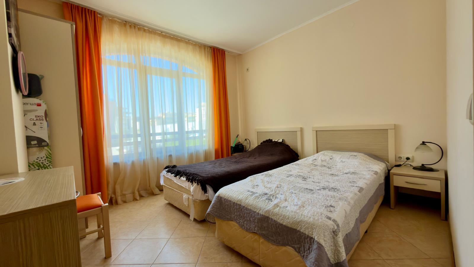 Prostorný apartmán se dvěma ložnicemi v luxusním komplexu v Slunečném pobřeží