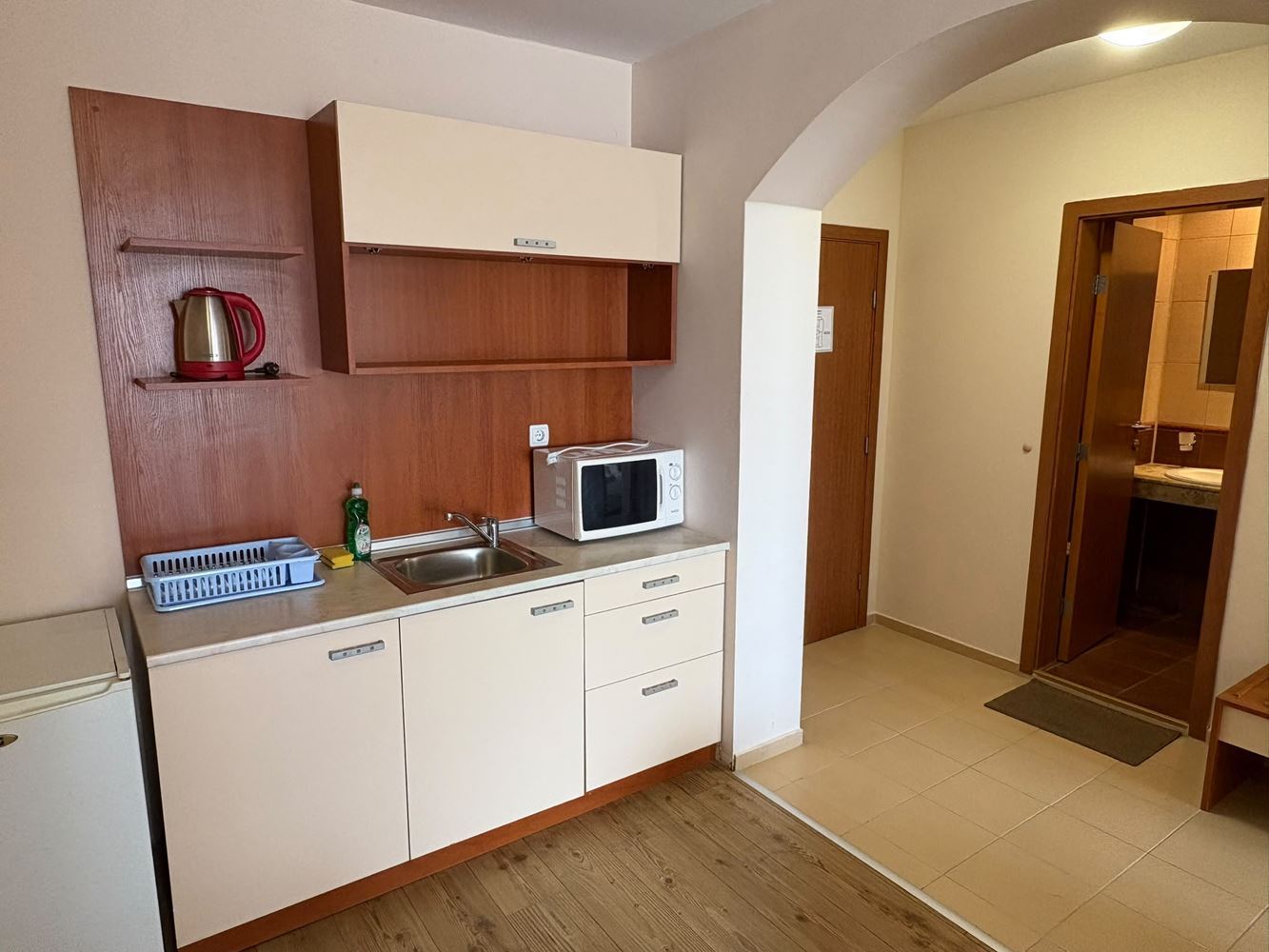 Apartmán s jednou ložnicí 300 m od moře ve Slunečném pobřeží – vynikající investice u moře