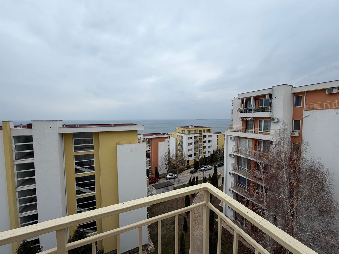 Panoramatické studio s výhledem na moře ve Sveti Vlas – působivá lokalita, rozsáhlý komplex a investice vysoké třídy