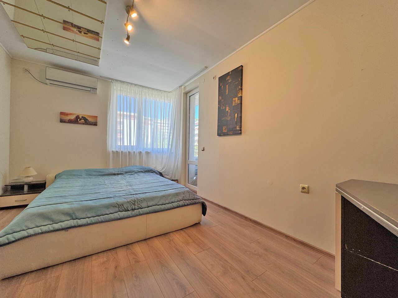 Apartmán se dvěma ložnicemi v luxusním komplexu na první linii ve Sveti Vlas