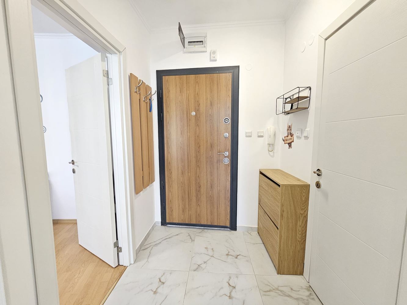 Pouhých 100 metrů od moře! Prostorný apartmán s jednou ložnicí s výhledem na bazén v jednom z nejžádanějších komplexů na Slunečném pobřeží