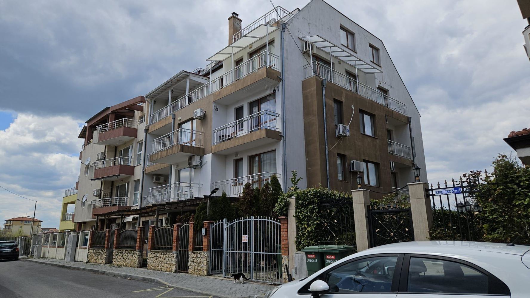 Zařízené studio v Ravdě bez poplatku za údržbu – pouze 200 metrů od moře