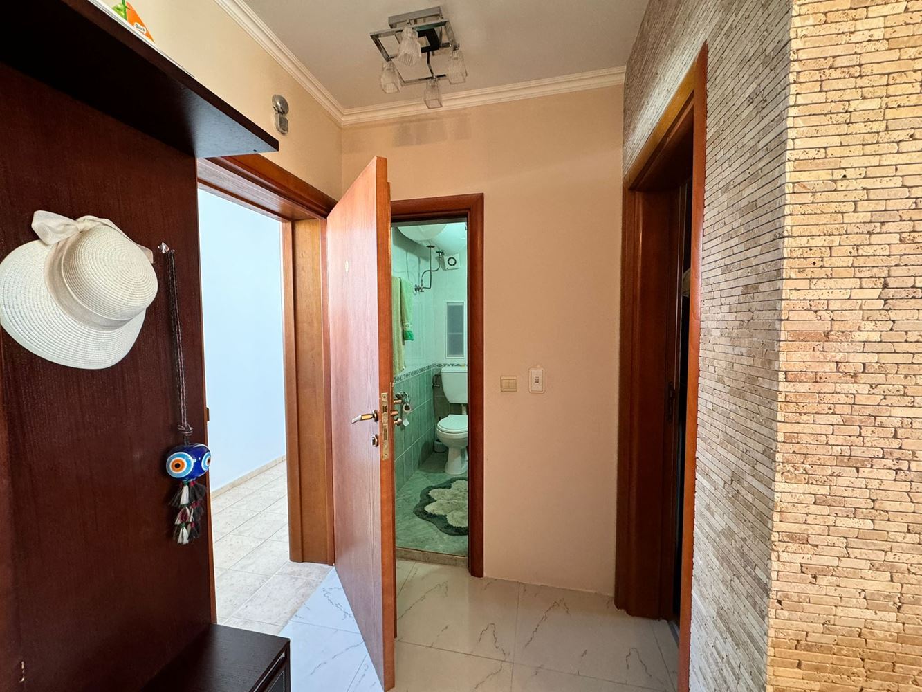 Stylový dvoupokojový apartmán v elitním komplexu v srdci Sveti Vlas