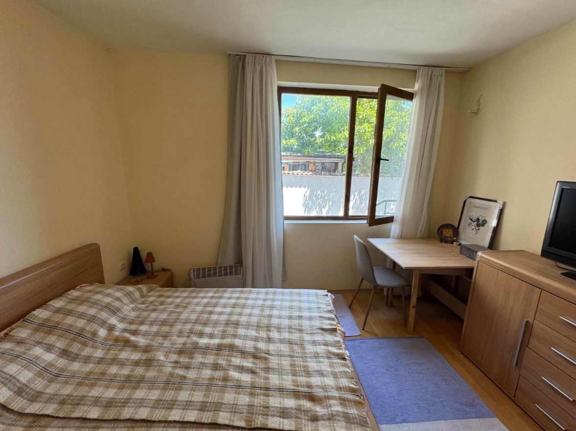 Prostorný apartmán se dvěma ložnicemi v první linii u moře v Ravdě – prostorný domov u moře s jedinečným výhledem