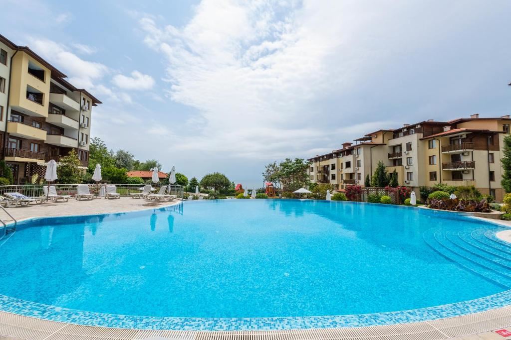 Nemovitost v první linii u moře – útulný apartmán s jednou ložnicí ve Svatém Vlasu