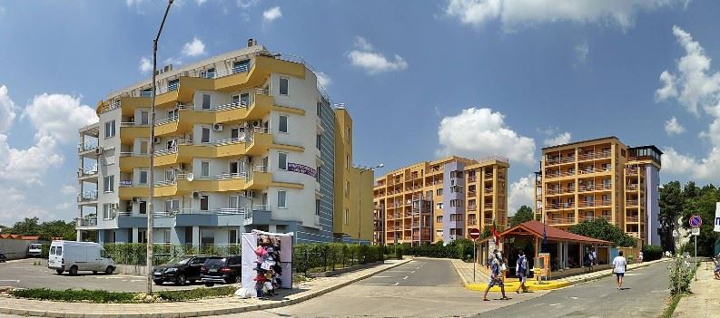 Prostorný byt se dvěma ložnicemi v Nesebaru s nízkým poplatkem za údržbu a bezplatným parkováním
