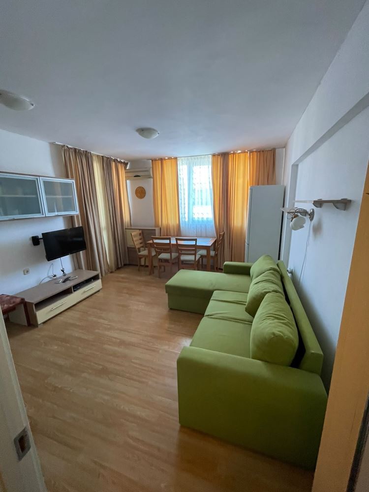 Zařízený apartmán s jednou ložnicí ve Slunečném pobřeží – výborná lokalita a vybavení