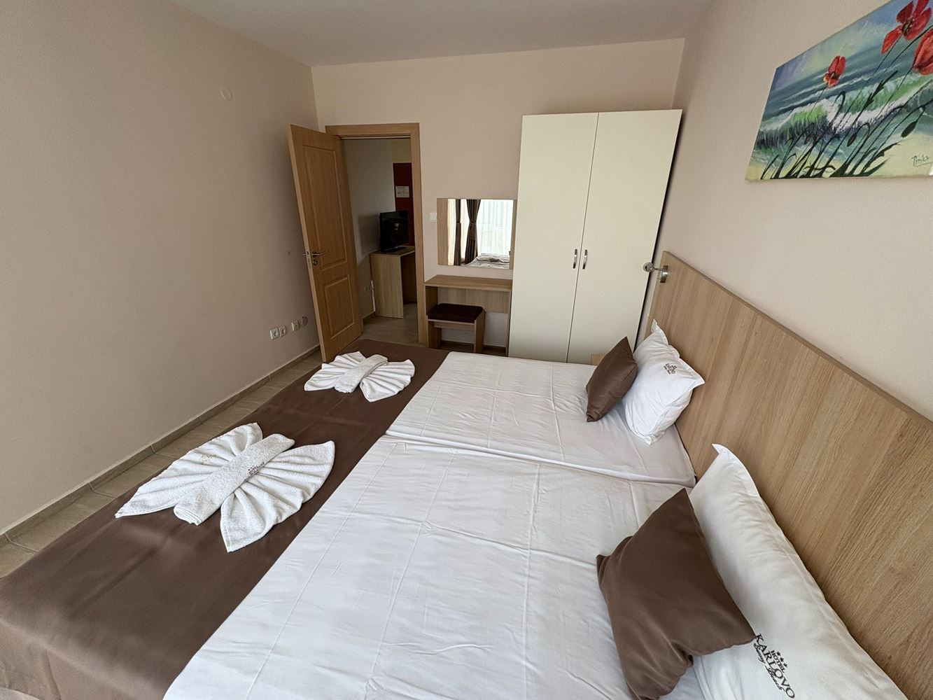  Apartmán se dvěma ložnicemi 300 metrů od pláže v centru Slunečného pobřeží