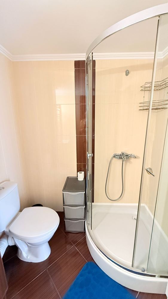 Luxusní mezonet se třemi ložnicemi v srdci Slunečného Pobřeží – prostor, styl a komfort na dvou úrovních