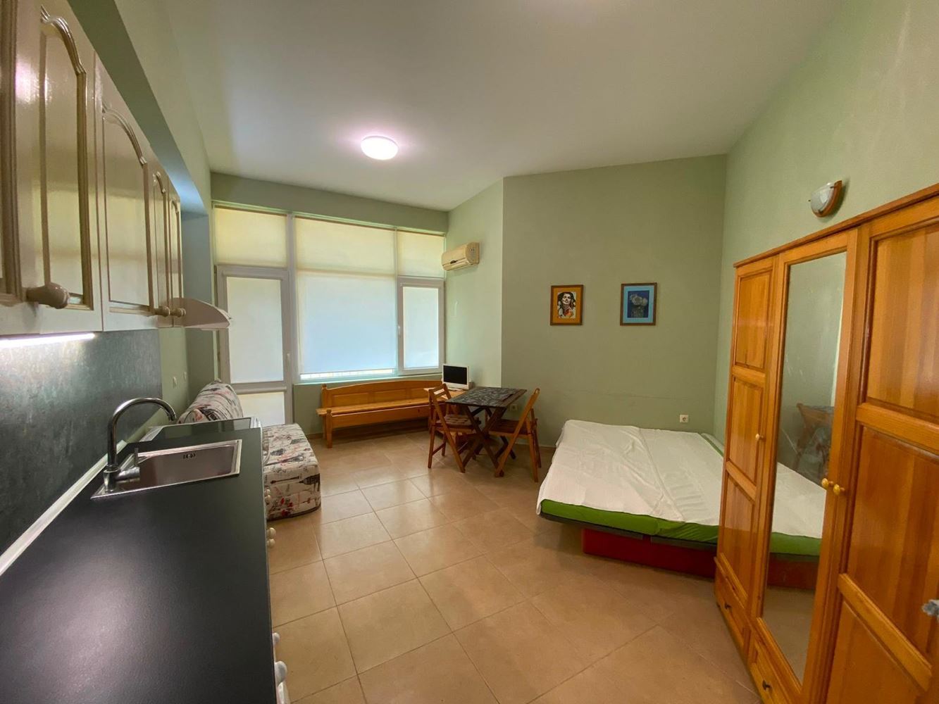 Světlé a útulné studio v první linii u moře – pouze 50 metrů od pláže