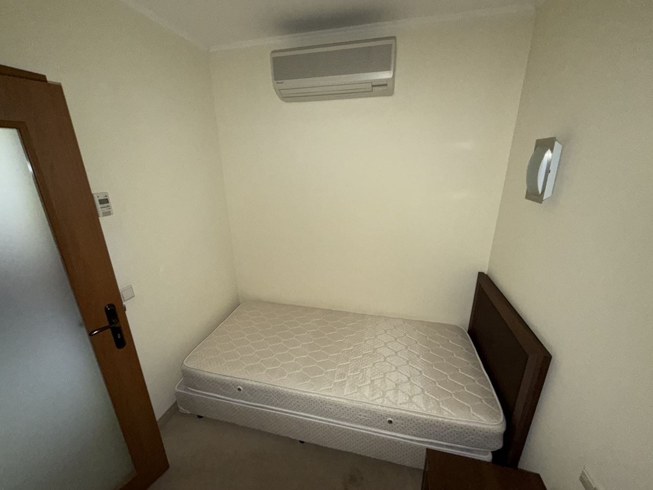 Byt se dvěma ložnicemi v Pomorie s přímým výhledem na moře – luxusní život na první linii