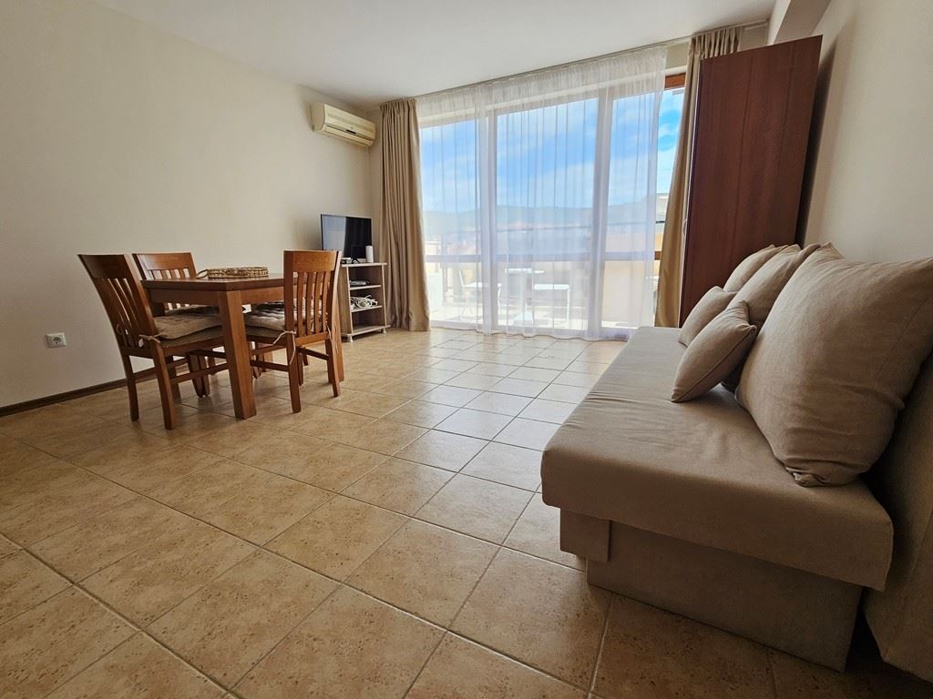 Apartmán s jednou ložnicí s panoramatickým výhledem a skvělou lokalitou v Sunny Beach