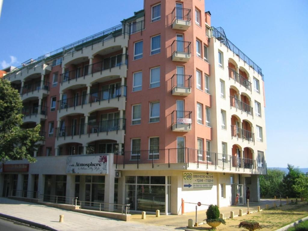 Skvělý apartmán s jednou ložnicí v srdci Nesebaru s velkou terasou a krásným výhledem