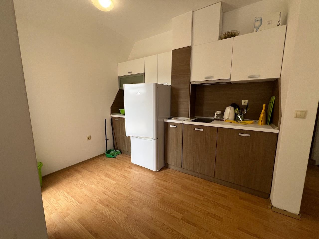 Apartmán s jednou ložnicí v Slunečném pobřeží – připravený k užívání a pronájmu