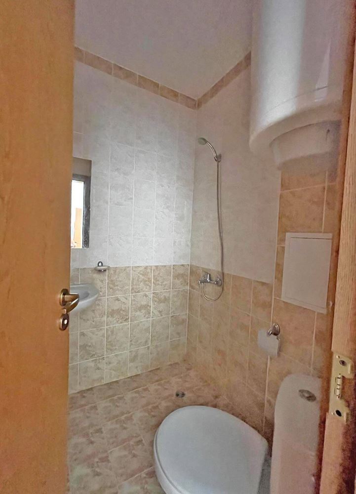 Apartmán s jednou ložnicí a výhledem na bazén v Slunečném pobřeží v komplexu s bohatou infrastrukturou