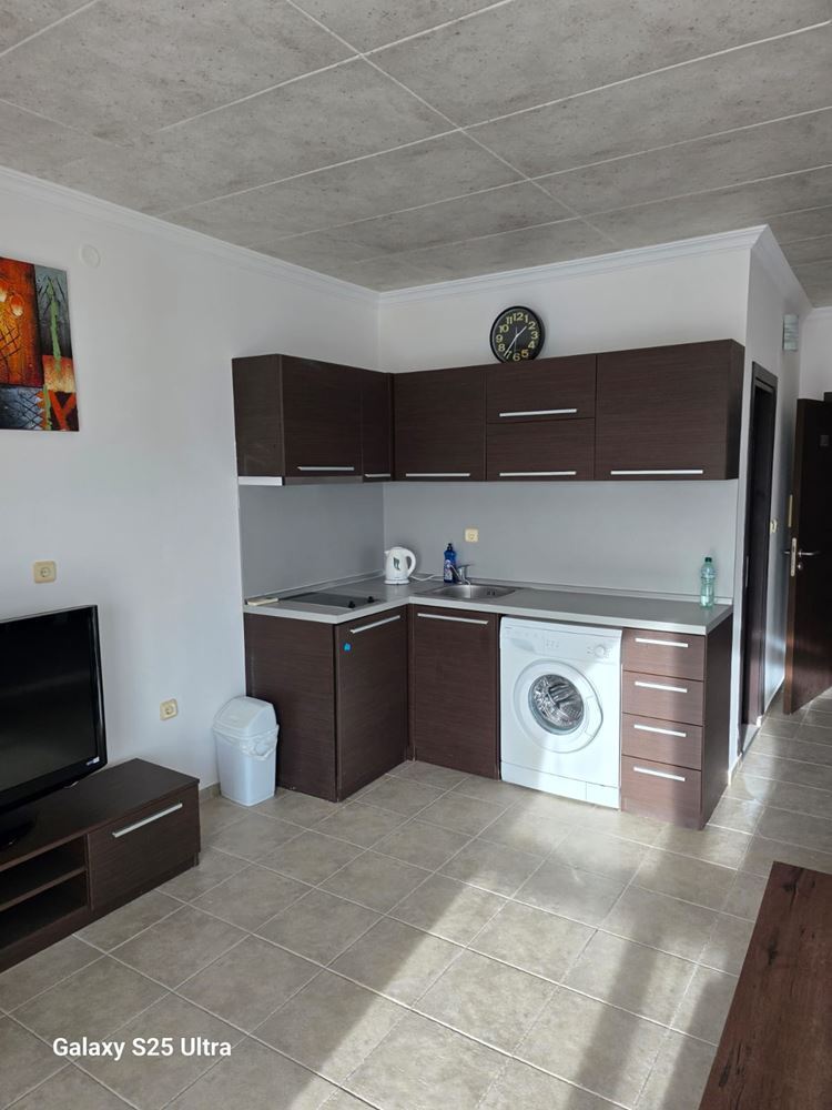 Byt s jednou ložnicí s výhledem na moře a starý Nesebar ve Sveti Vlas