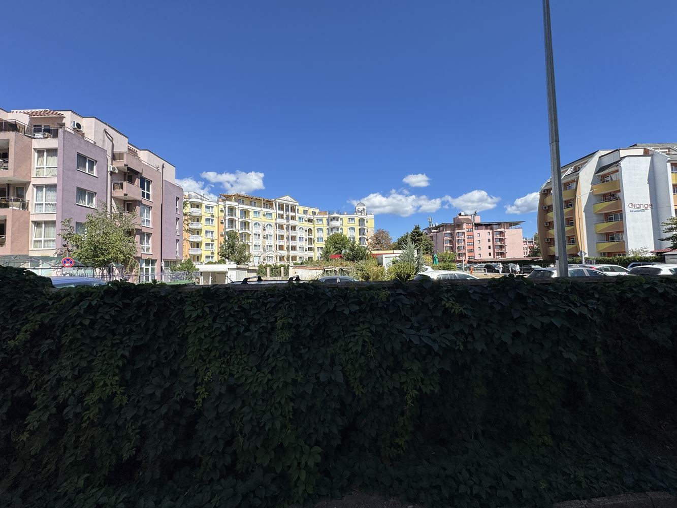 Útulný apartmán s jednou ložnicí v srdci Slunečného pobřeží v komplexu s vynikající infrastrukturou