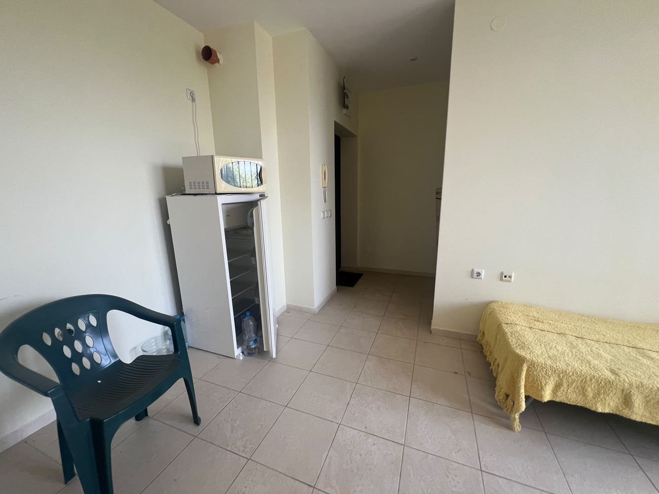 Malý apartmán s jednou ložnicí v zeleném a klidném komplexu v Slunečném pobřeží