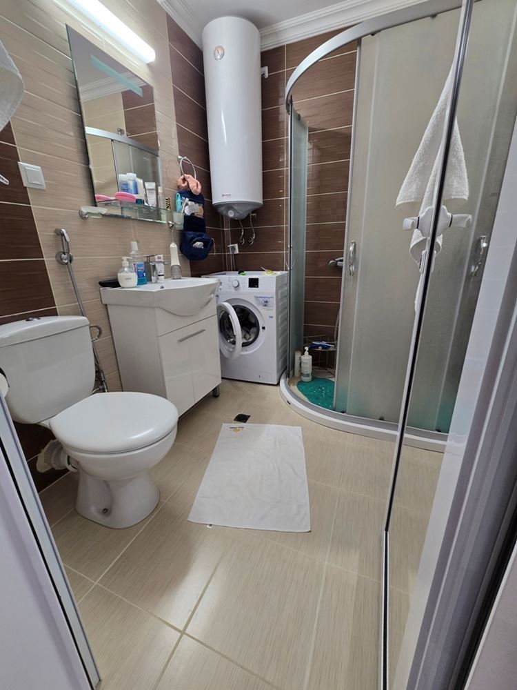Slunečné pobřeží - Plně zařízený apartmán se dvěma balkony a působivou SPA infrastrukturou