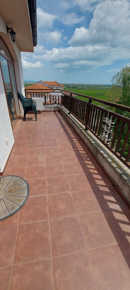 2+kk apartmán s panoramatickým výhledem na moře v Aheloy – komfort, prostor a klid