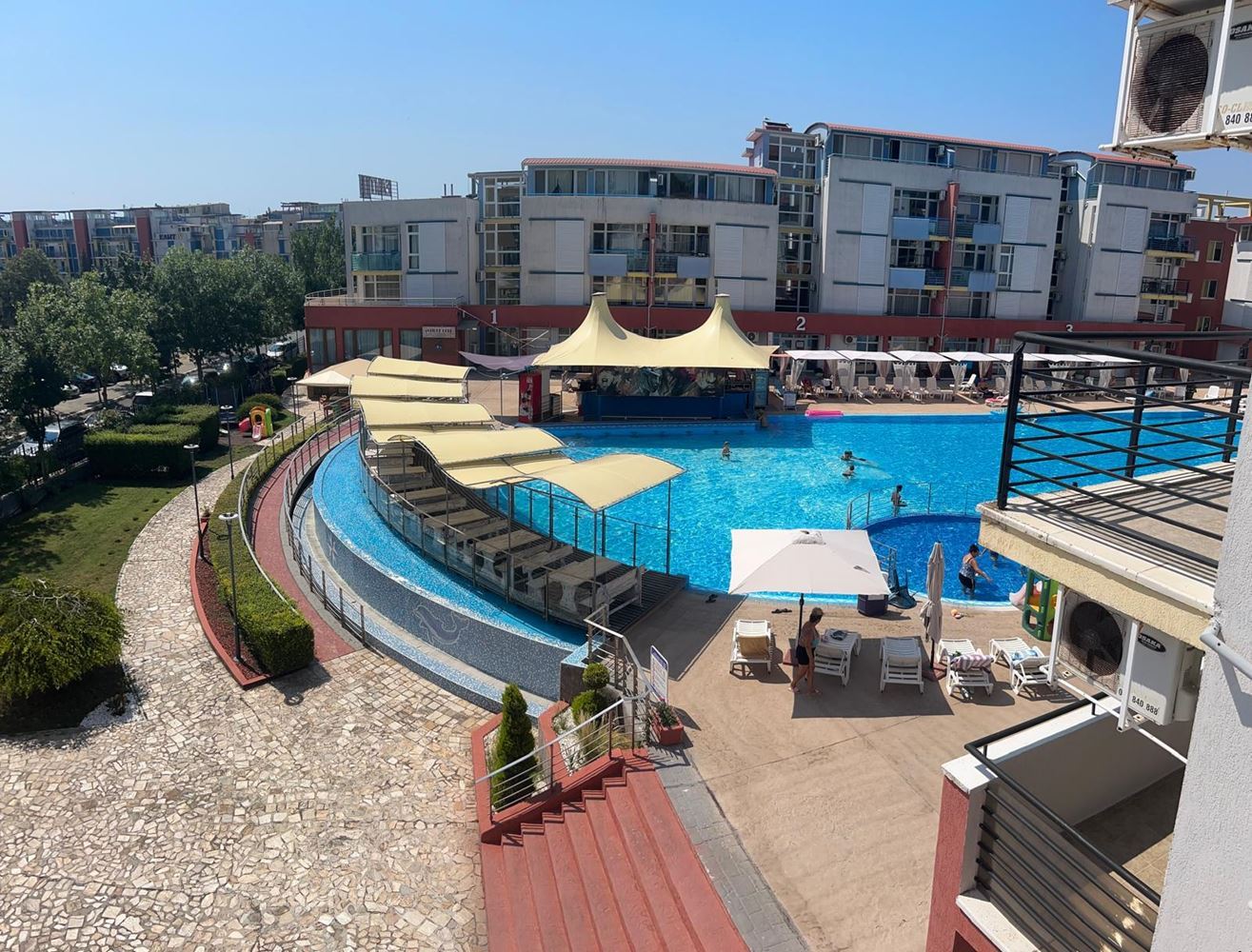 Prostorný byt s jednou ložnicí v Sunny Beach – jen 300 m od pláže