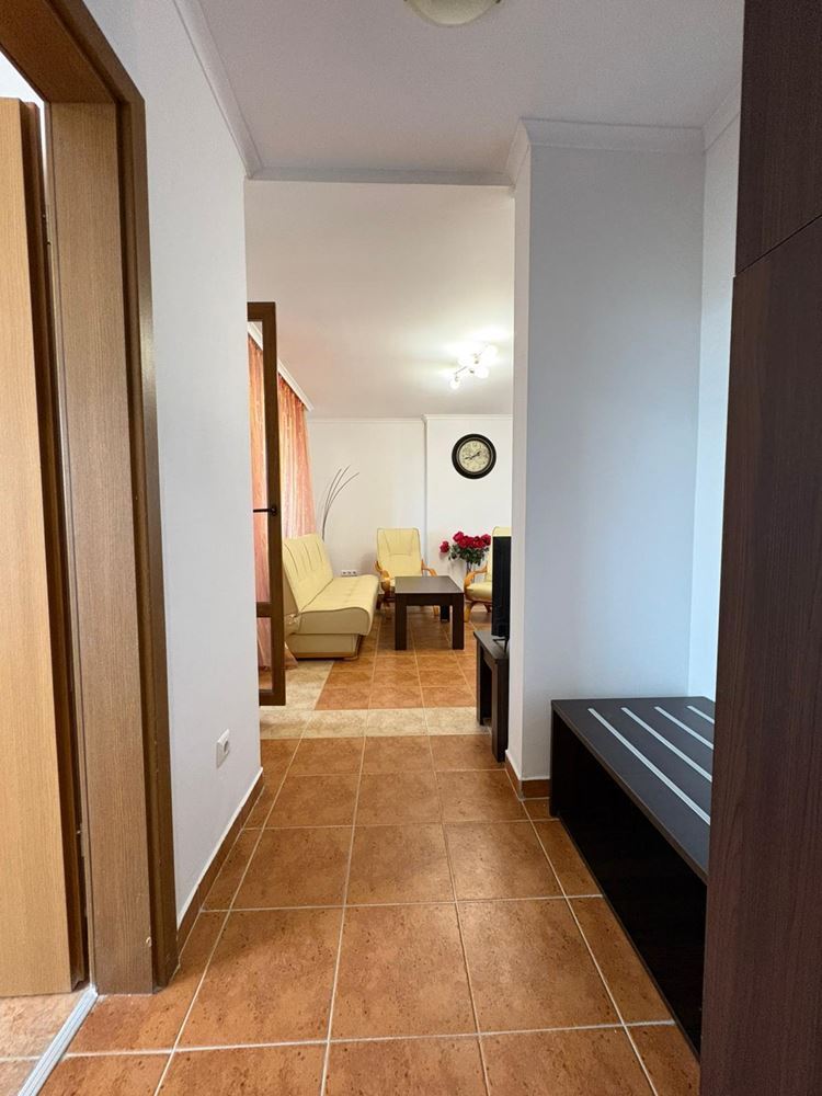 Pomorie – prostorný apartmán se 2 ložnicemi v první linii s výhledem na moře a nízkými náklady na údržbu