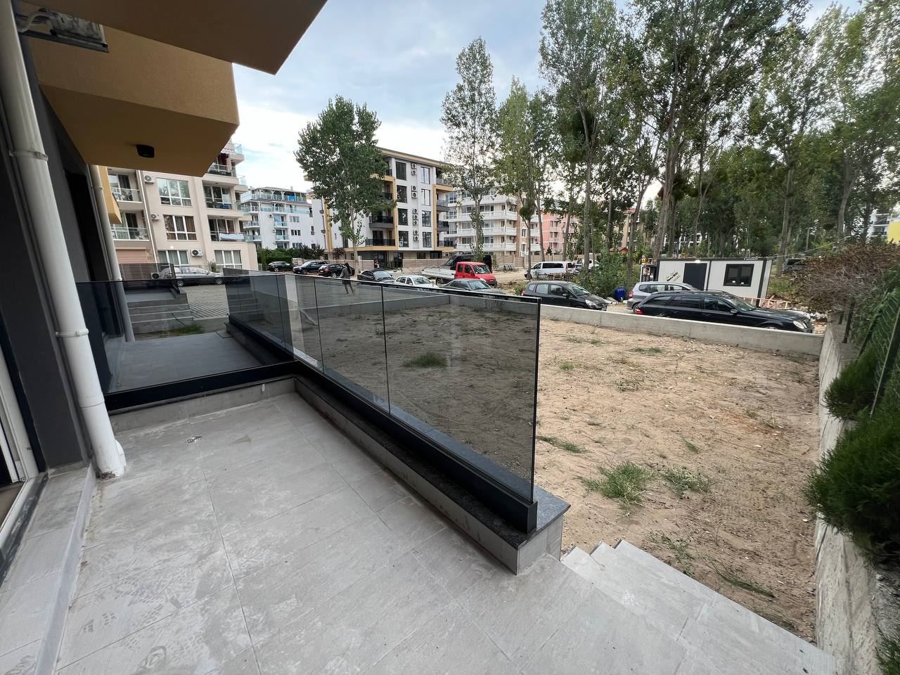 Nový apartmán s jednou ložnicí v moderním komplexu ve Slunečném pobřeží