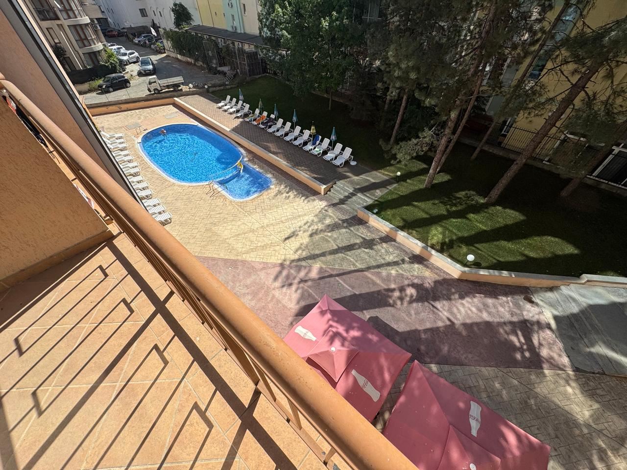 Apartmán s jednou ložnicí a výhledem na bazén – pouze 300 m od moře v Sunny Beach