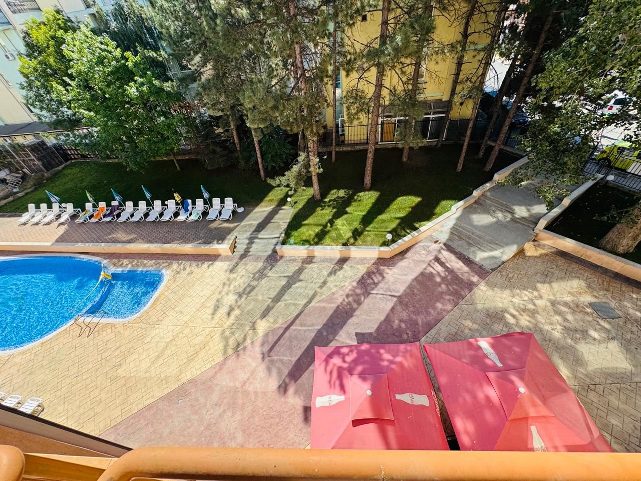 Apartmán s jednou ložnicí a výhledem na bazén – pouze 300 m od moře v Sunny Beach