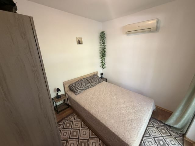 Komfort a klid u moře – prostorný apartmán s jednou ložnicí v Aheloy