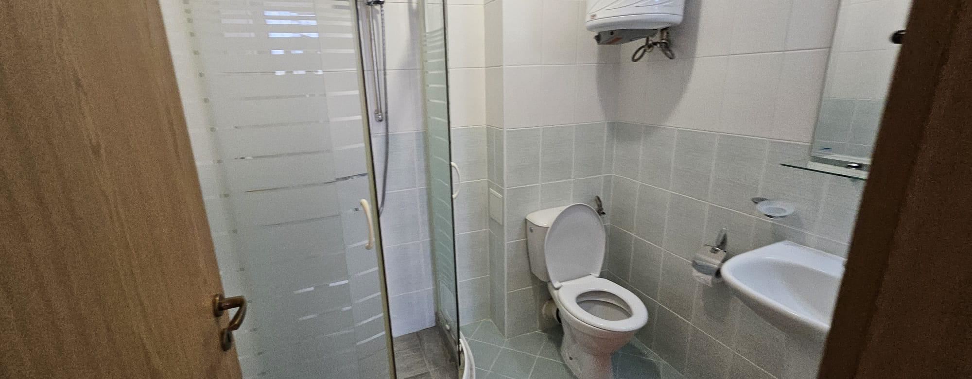 Luxus a prostor přímo u pláže – byt se dvěma ložnicemi v Ravda, 50 metrů od moře