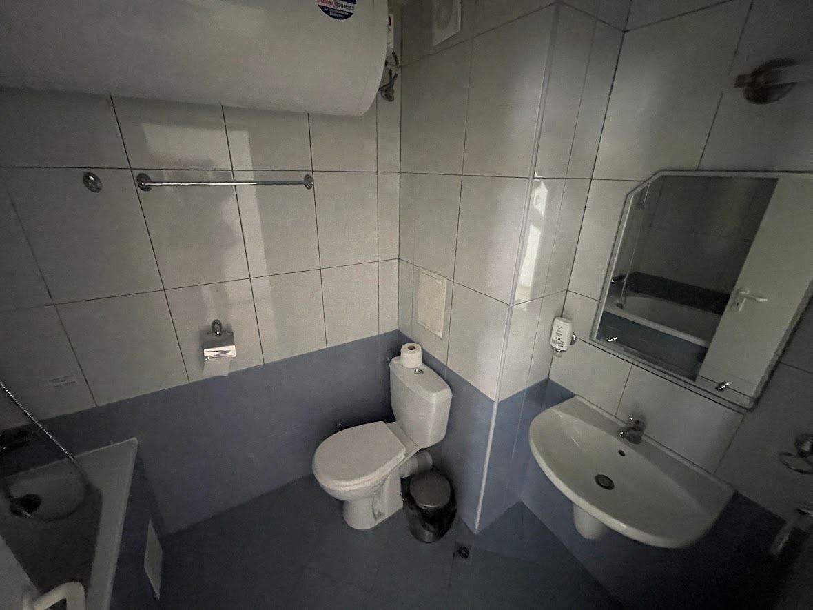 Výhled na moře a prvotřídní lokalita – byt v komplexu se službami, Aheloy