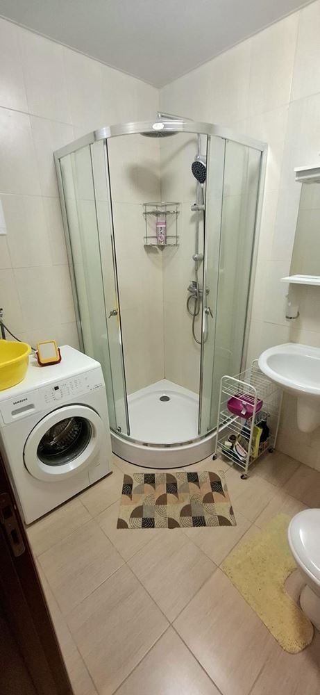 Dvoupokojový apartmán v komplexu v Pomorie – 300 m od pláže, skvělá investice