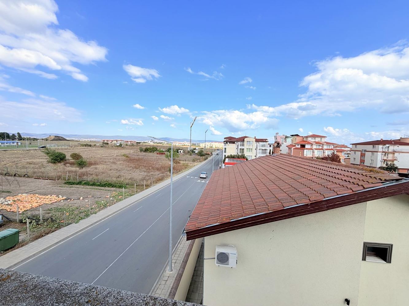 Apartmán se dvěma ložnicemi v Ravdě s výhledem na moře a bez poplatku za údržbu! 
