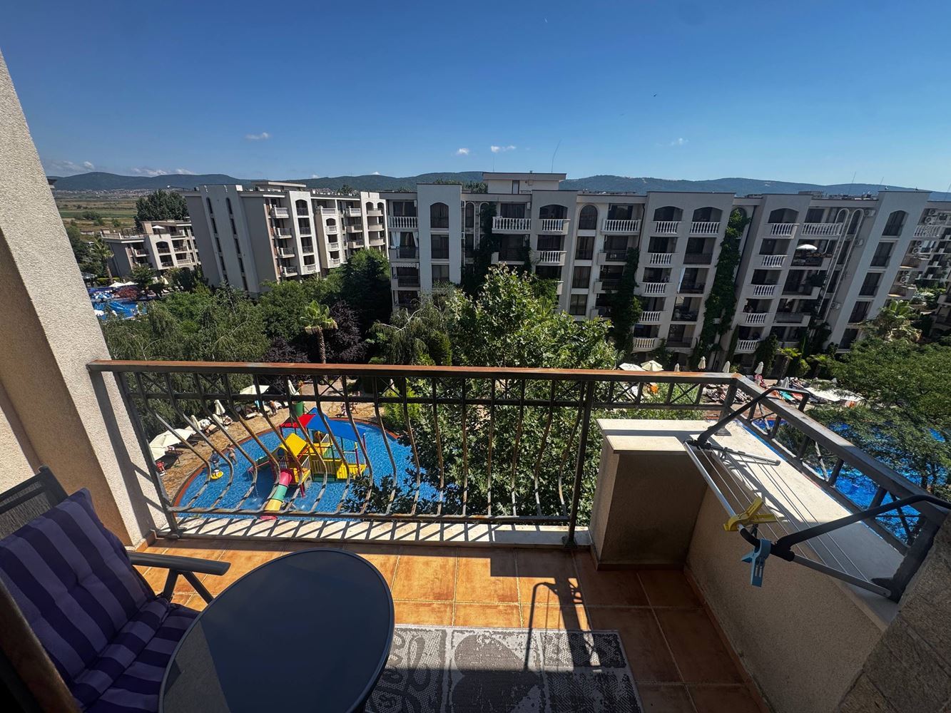 Luxusní apartmán s jednou ložnicí v jednom z nejprestižnějších komplexů ve Slunečném pobřeží