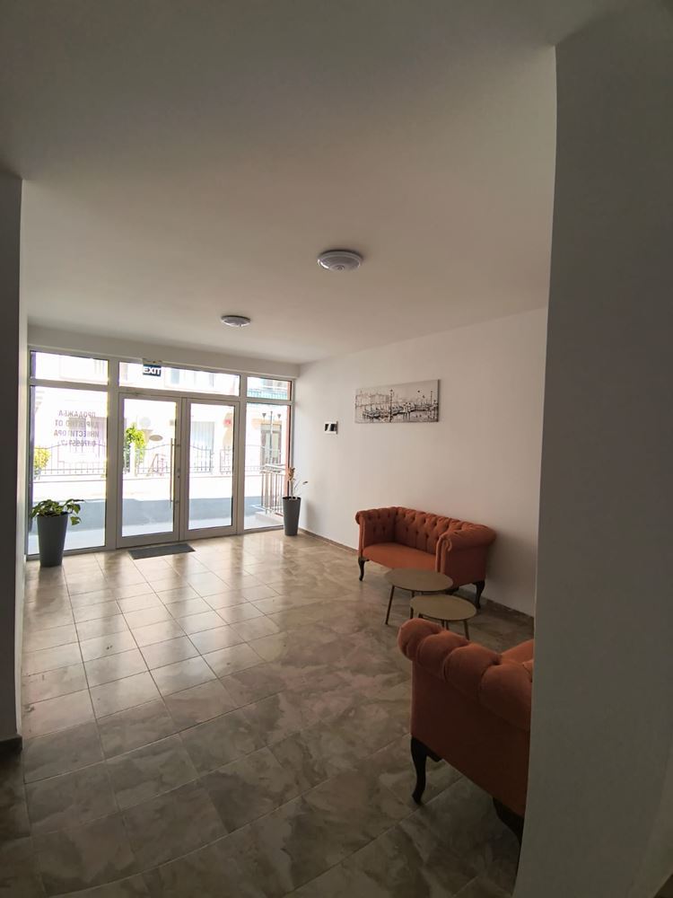 Nový apartmán s jednou ložnicí ve Sveti Vlas – moderní bydlení bez poplatku za údržbu, připravené k nastěhování