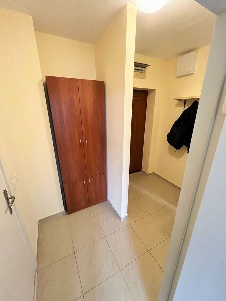 Slunný a prostorný 2pokojový apartmán v Slunečném pobřeží – plně zařízený s vynikajícím zázemím v komplexu