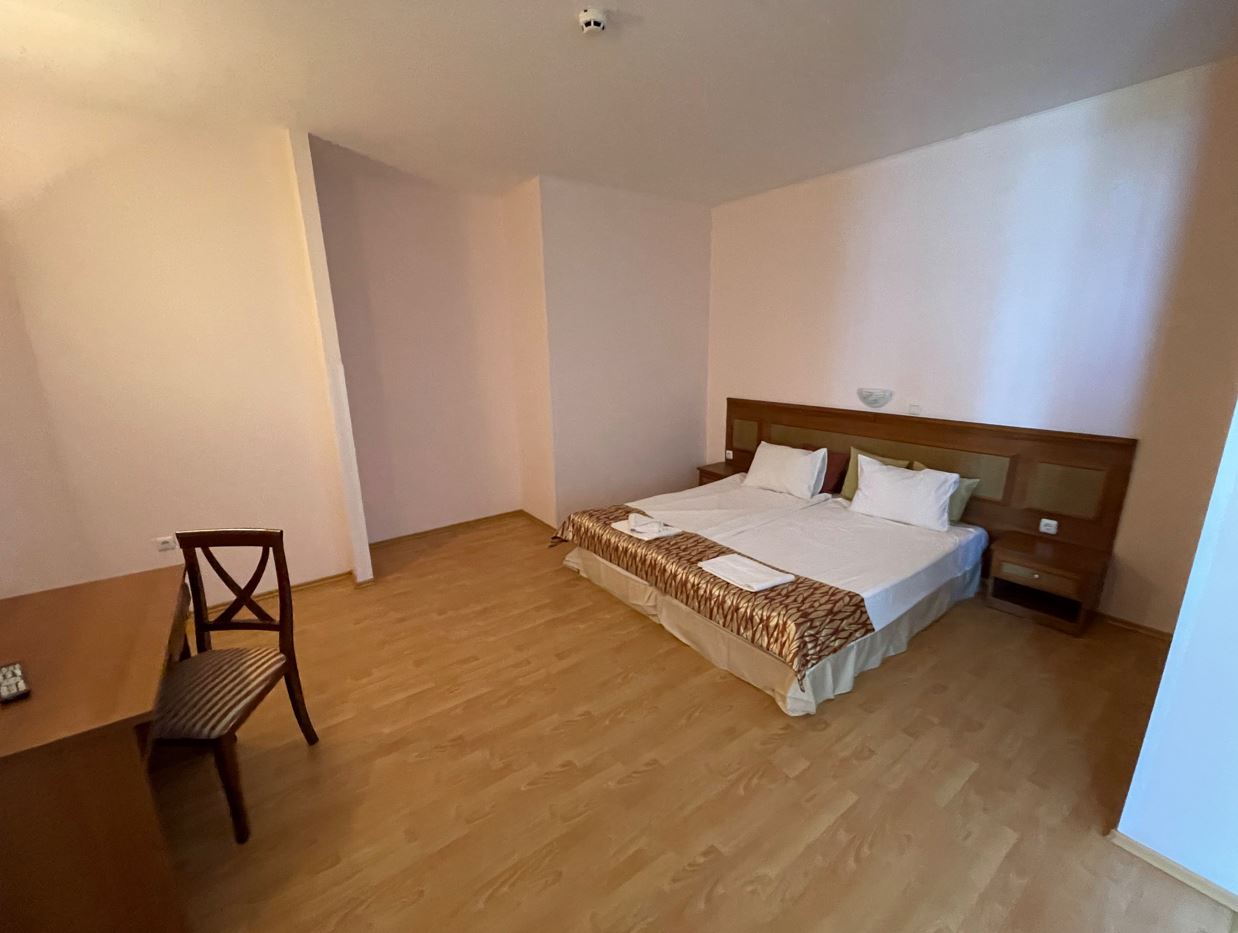 Sveti Vlas: elegantní dvoupokojový apartmán s přímým výhledem na moře