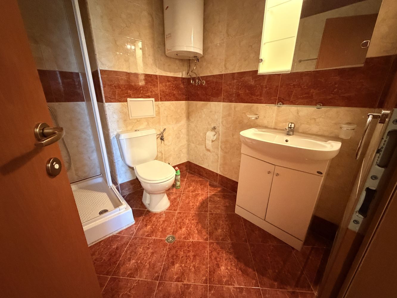 Absolutně první linie v Sveti Vlas! Prostorný apartmán s jednou ložnicí a nádherným výhledem na moře