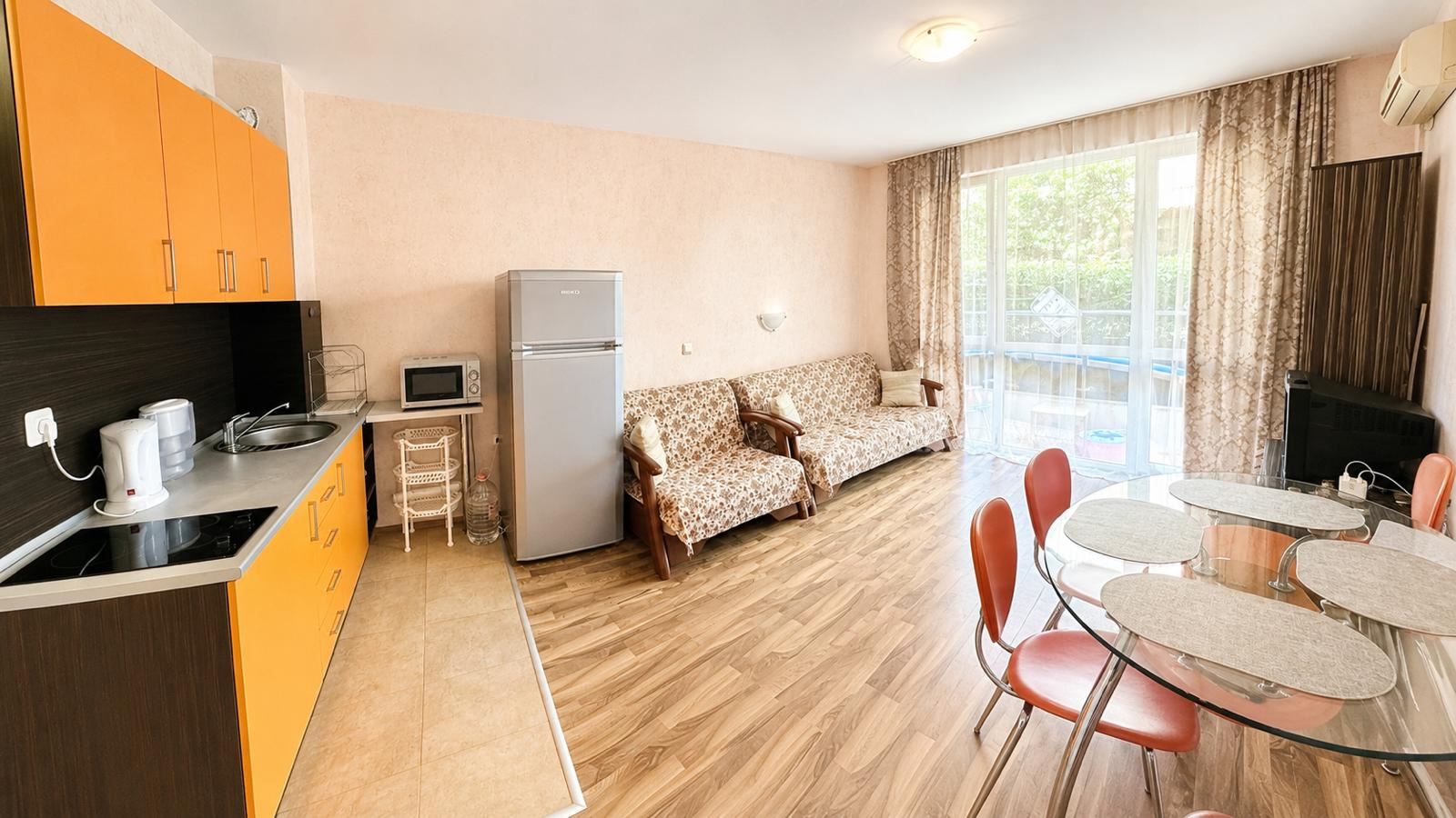 Prostorné studio ve Svatém Vlasu – kompletně zařízené, s Aktem 16 a výbornou polohou