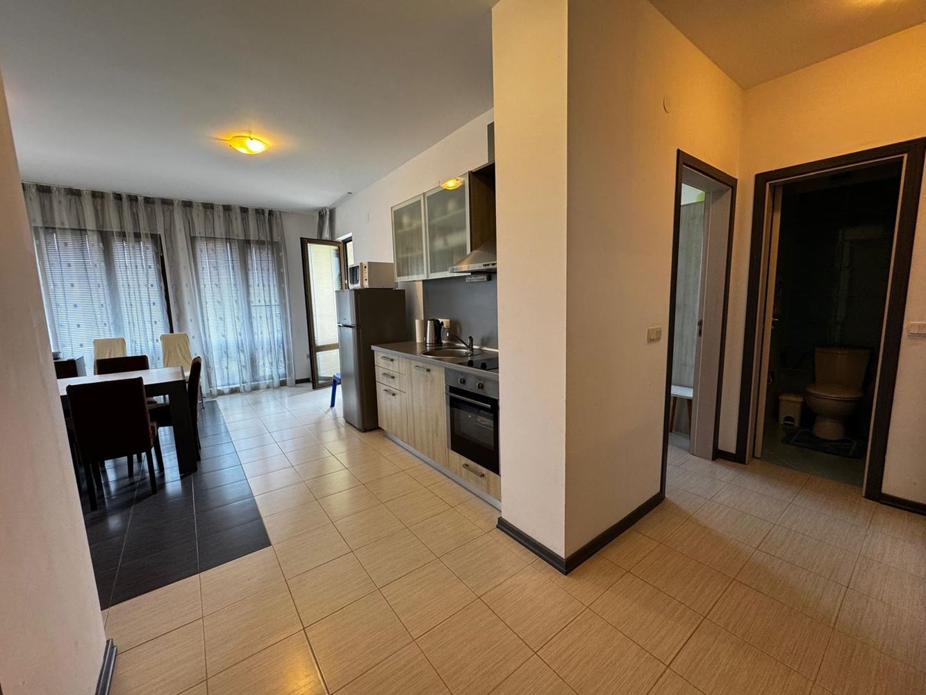 Apartmán s výhledem na moře v Černomorci – komfort, luxusní komplex a dokonalá prázdninová atmosféra
