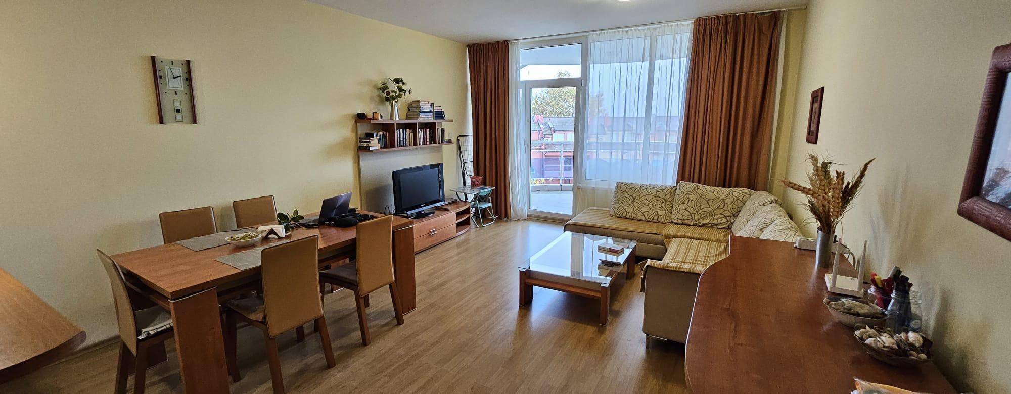 Luxus a prostor přímo u pláže – byt se dvěma ložnicemi v Ravda, 50 metrů od moře