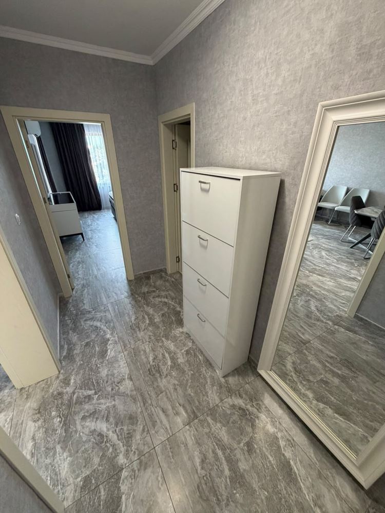 Luxusní apartmán s jednou ložnicí a výhledem na moře v Nesebaru – styl a komfort v první linii u moře