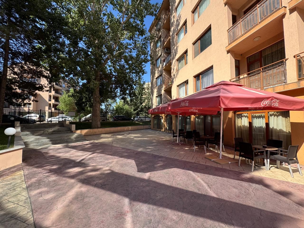 Apartmán s jednou ložnicí a výhledem na bazén – pouze 300 m od moře v Sunny Beach