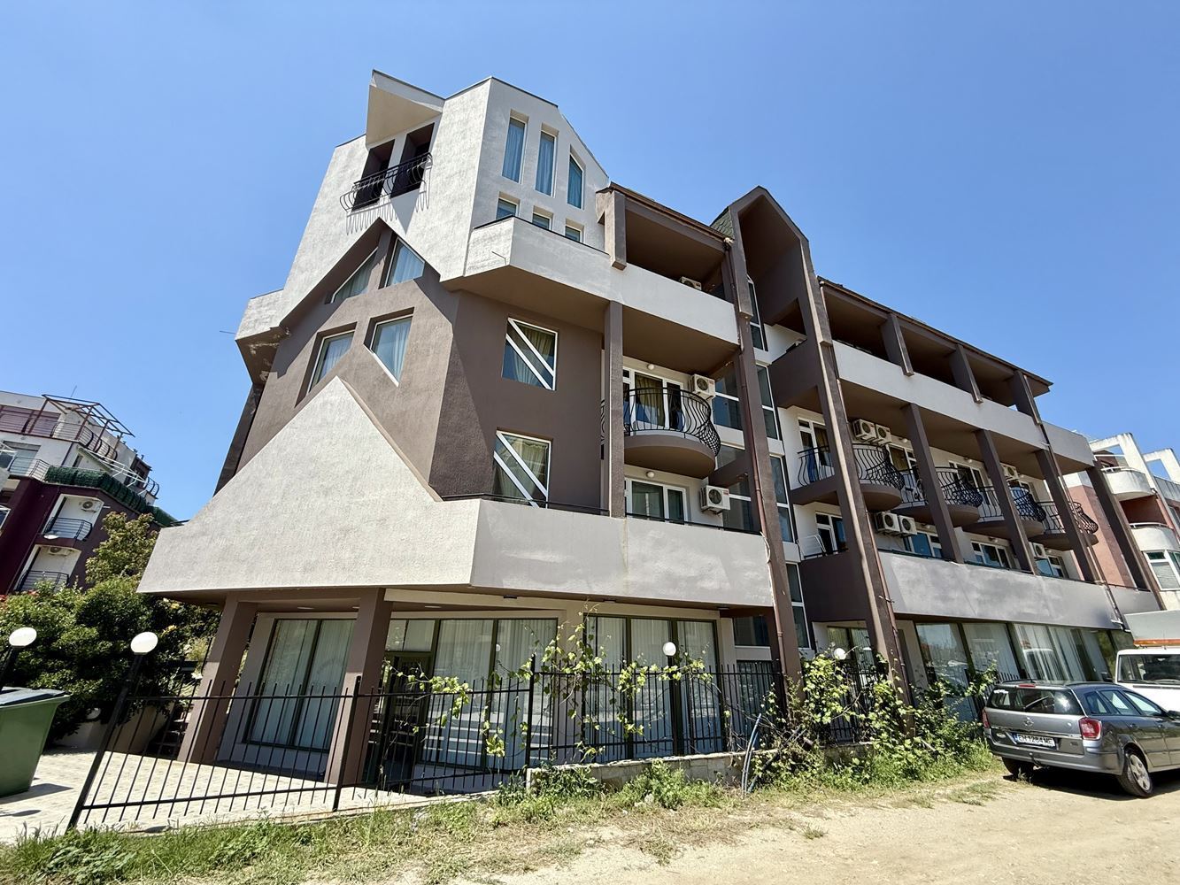 Praktické studio bez poplatku za údržbu v Ravda – vynikající volba pro celoroční bydlení nebo investici